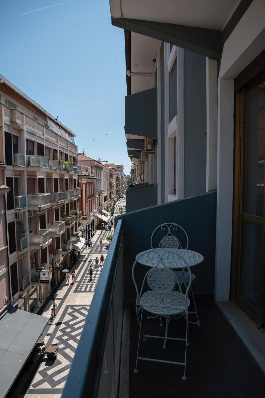 Milu Luxury Apartment Pescara Bagian luar foto